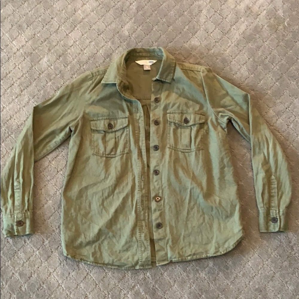 Long sleeve button up